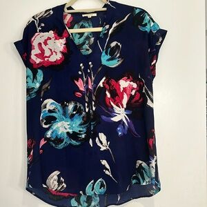 Abstract flower print shirt